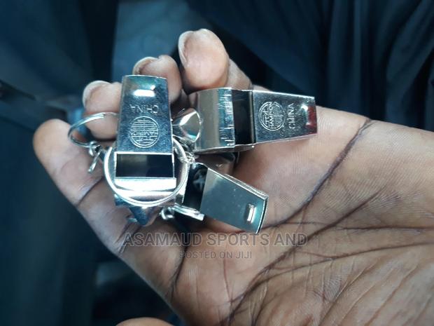 Original Whistle At Cool Price · Photo 5