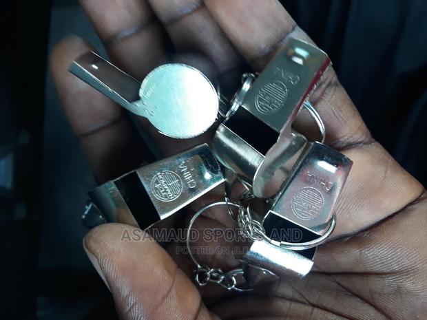 Original Whistle At Cool Price · Photo 8
