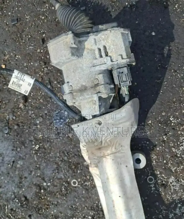 2013-2014 Ford Focus Electric Power Steering Rack and Pinion Oem · Photo 1
