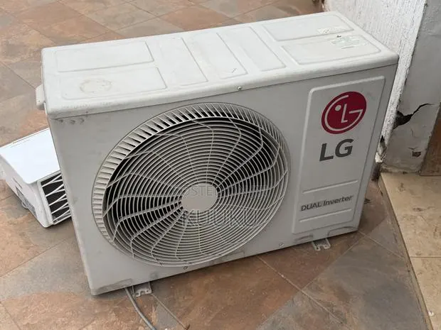 LG AC 2.5 Inverter · Photo 1