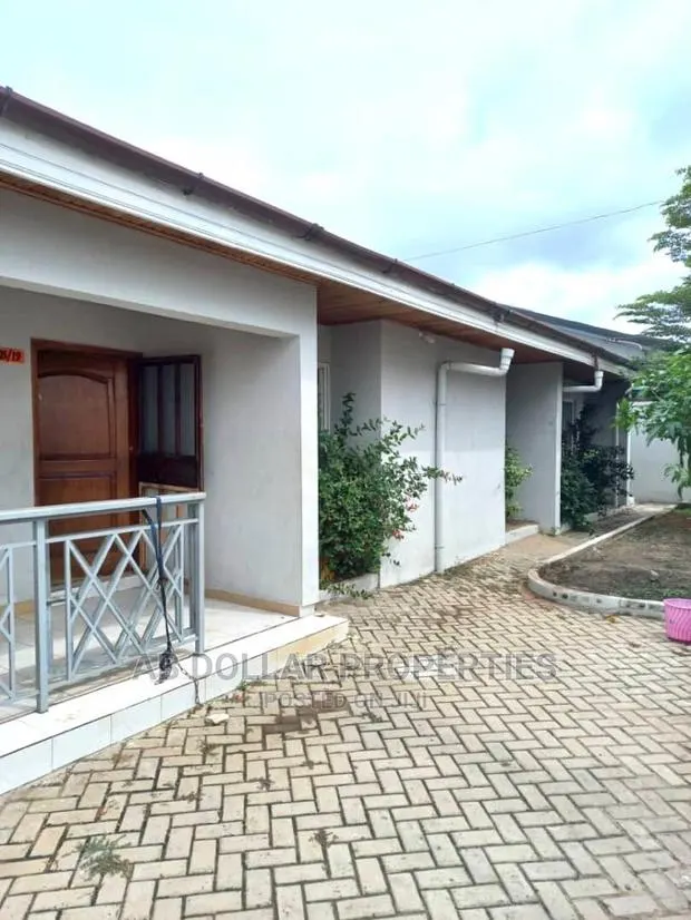 4bdrm House in Spintex for rent · Photo 1