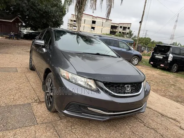 Honda Civic 2015 Gray · Photo 1