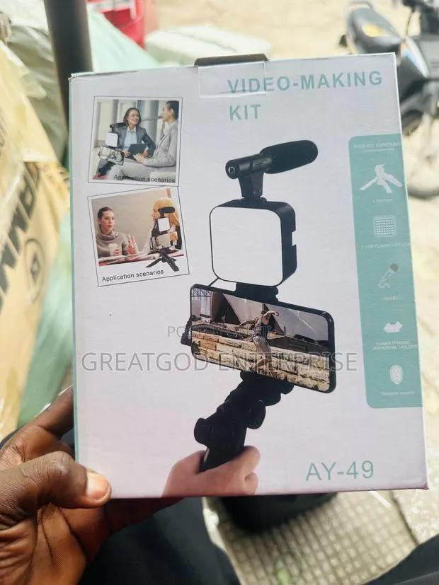 AY-49 Video-Making / Vlogging Kit · Photo 1