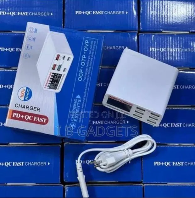 Pd+Qc Fast Charger · Photo 1
