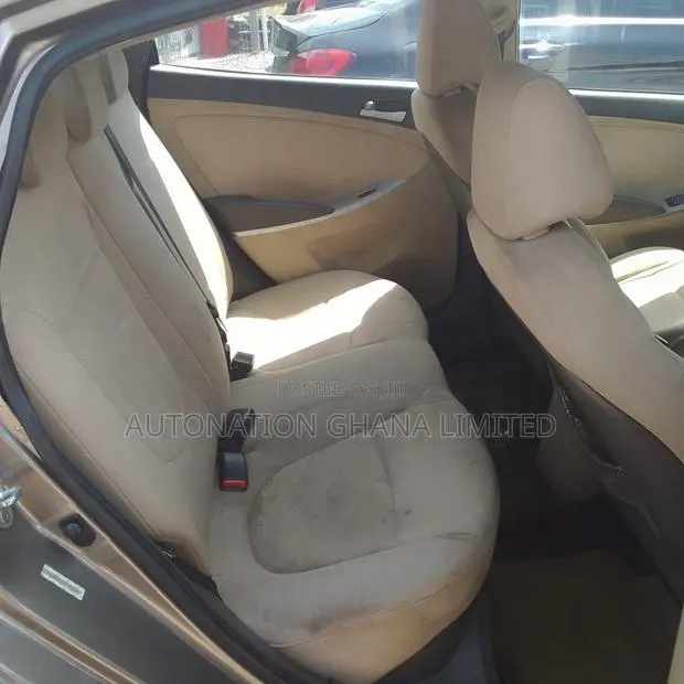 Hyundai Accent GS 2013 Gray · Photo 1