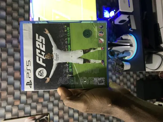 Fc 25 Cd Available for Ps5 Console · Photo 1