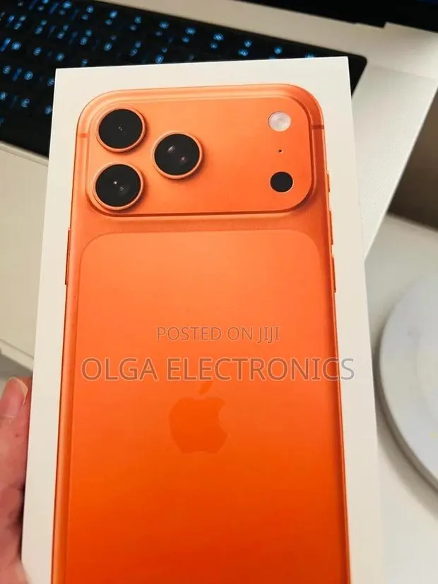 New Apple iPhone 17 Pro Max 1 TB Orange · Photo 1