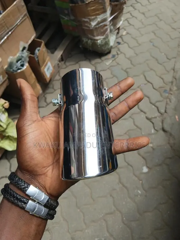 ✨ Mini Shiny Stainless Steel Exhaust Tip – Universal Fit ✨ · Photo 1