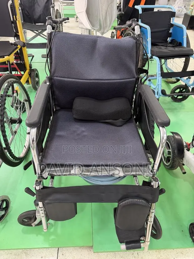 Wheel Chair Commod · Photo 1