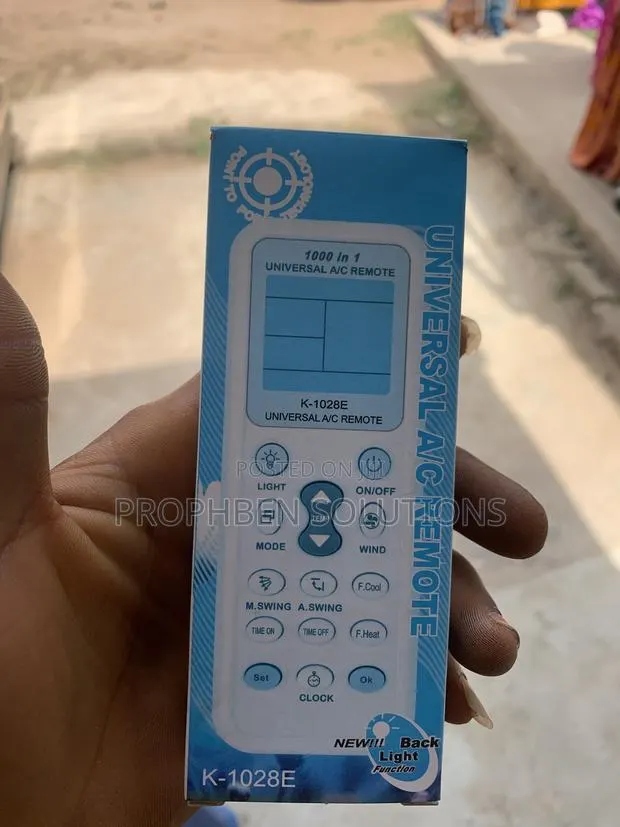 Perfect Universal AC Remote Control · Photo 1