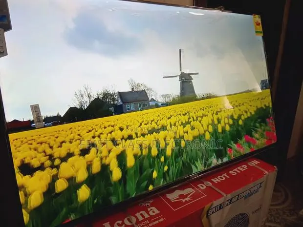 Asano 50 Smart Tv Pure Clarity, Tv That Feels Clean · Photo 1
