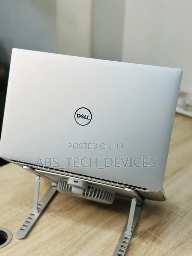 Laptop Dell XPS 15 9530 16GB Intel Core i7 SSD 512GB · Photo 1