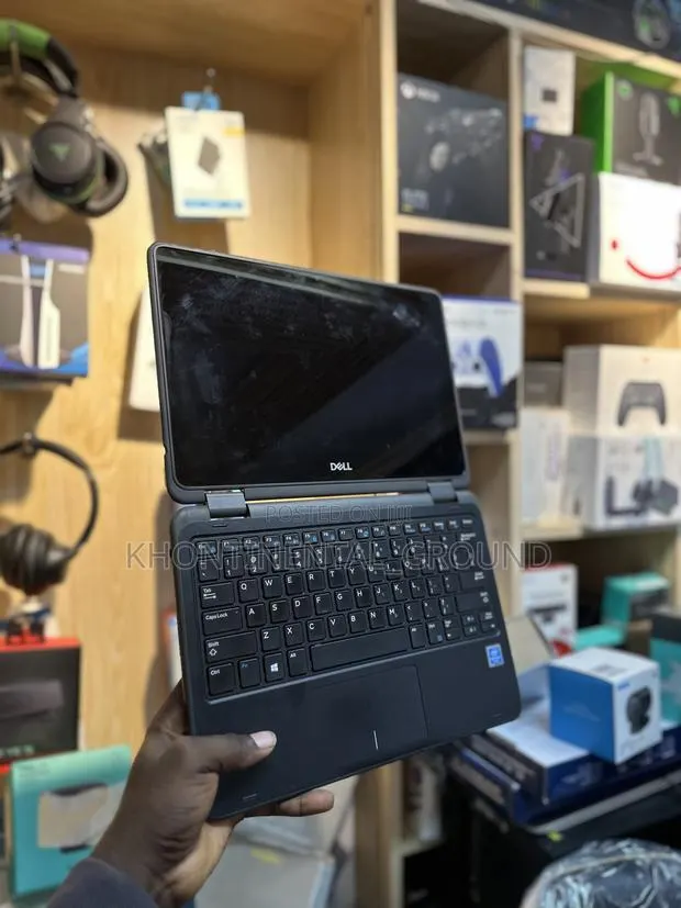 Laptop Dell Latitude 3189 4GB Intel Pentium SSD 128GB · Photo 1