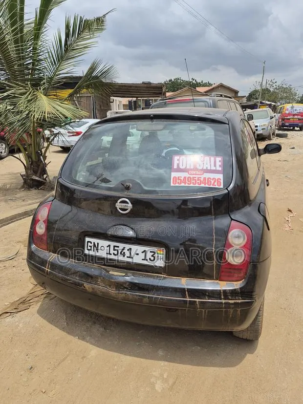 Nissan Micra 2006 Black · Photo 1