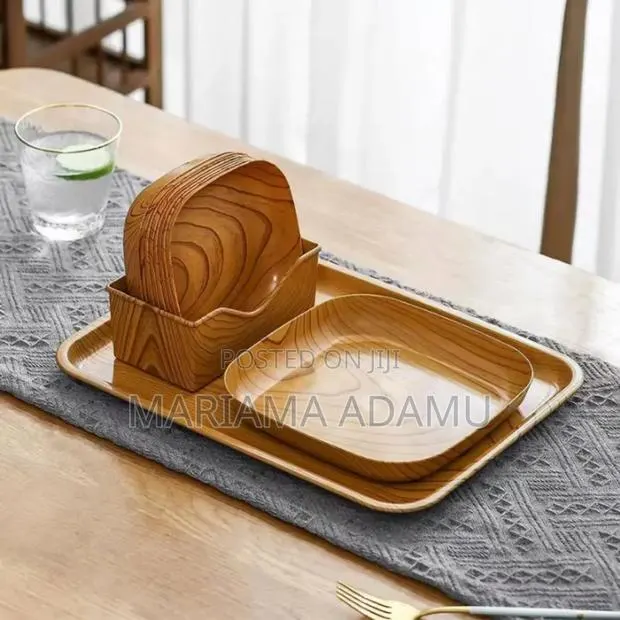 Plastic Tray Set · Photo 1