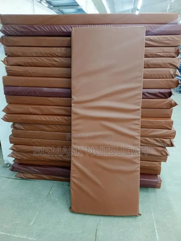Student Mattress · Photo 1