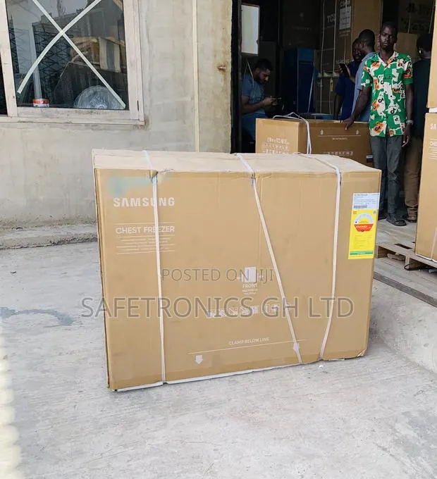 Newly Virtual Samsung 281l Single-Door Chest Freezer · Photo 1