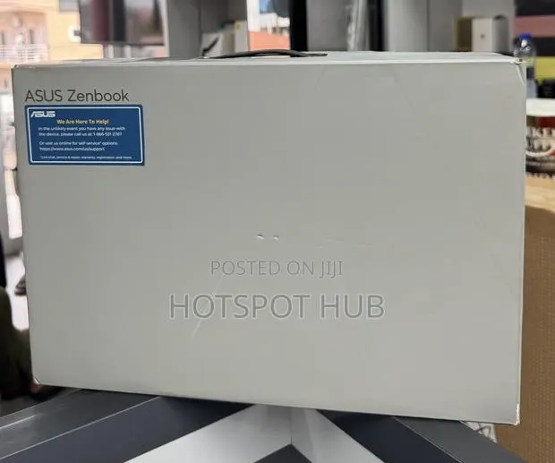 New Laptop Asus Zenbook 14 UX434 32GB AMD Ryzen 7 SSD 1T · Photo 1