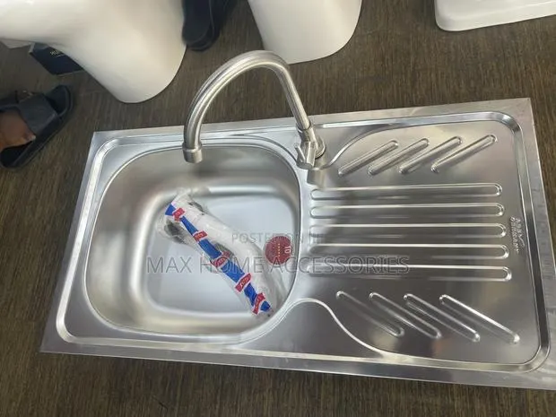 1 Bowl 1 Arm Sink · Photo 1