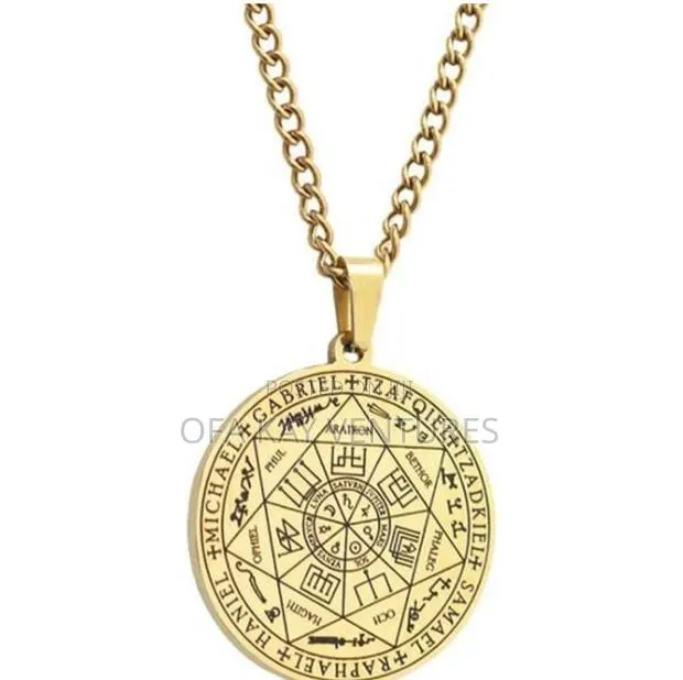Star of David Necklace · Photo 1