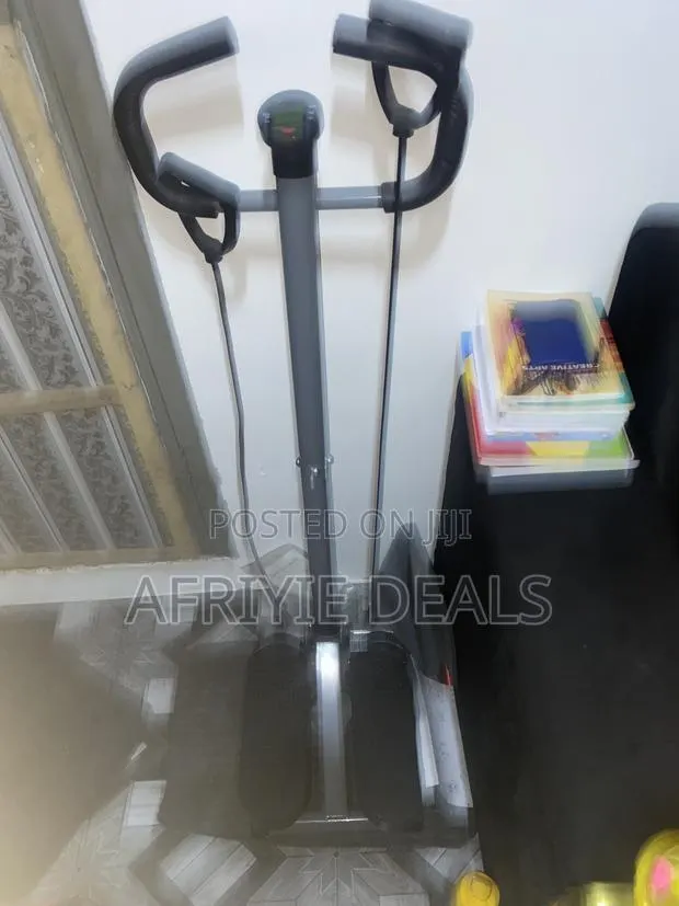 Air Twist Stepper With Handlebar · Photo 1