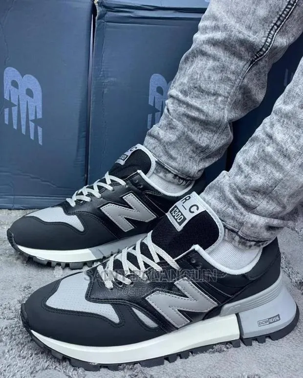 Original New Balance Sneaker · Photo 1