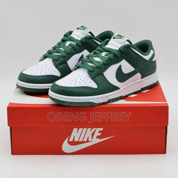 Original Nike Dunk Low Varsity Green · Photo 1