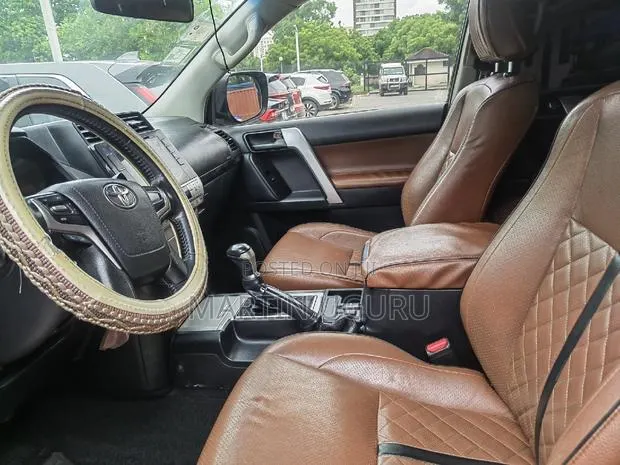 Toyota Land Cruiser Prado 2.7 2018 Gray · Photo 8