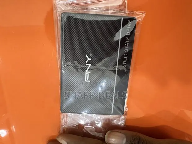 Brand New Sata SSD 2tb · Photo 1