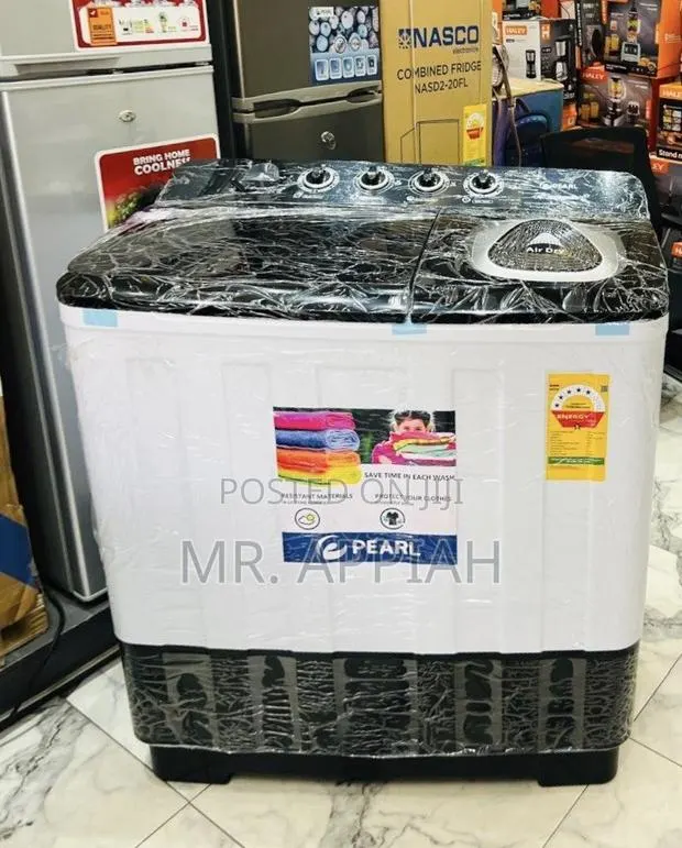 Top Load Semi-Automatic Washing Machine · Photo 1