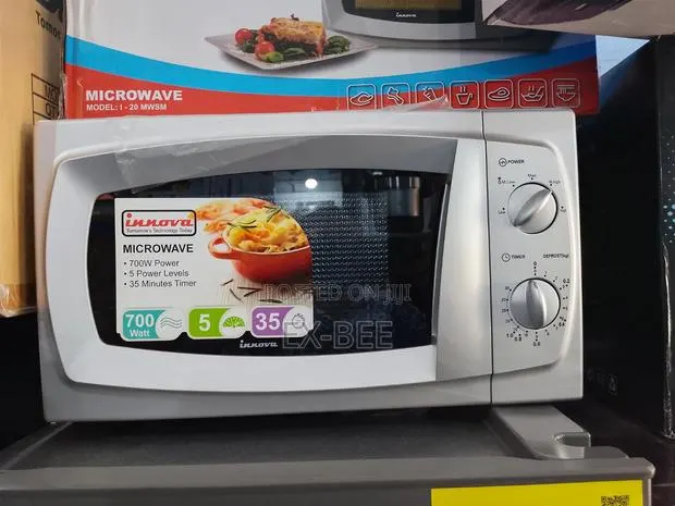 Innova Microwave, 700W Power, 5 Levels Power and 32 Minutes Timer · Photo 1