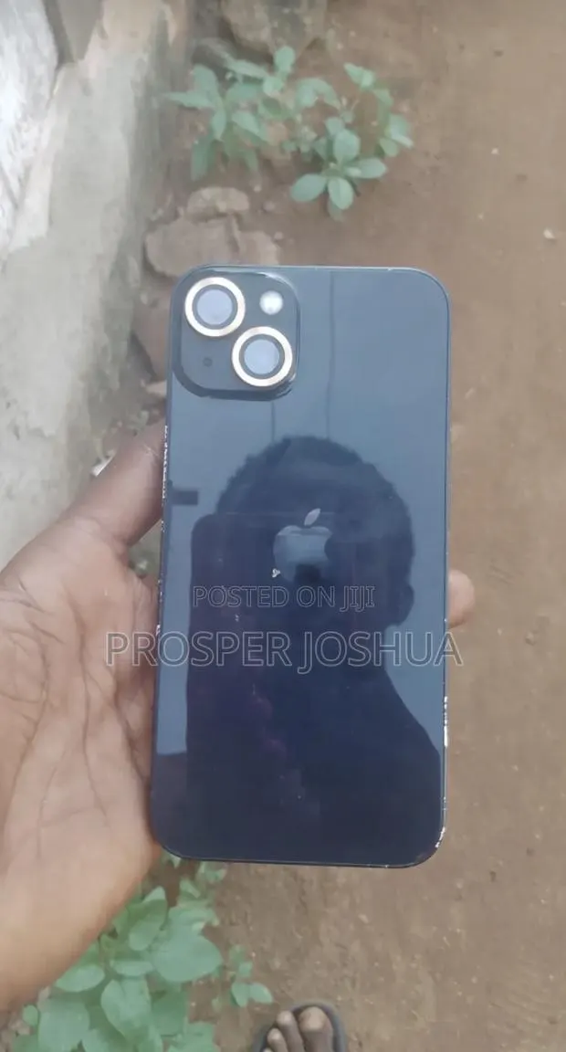 Apple iPhone 13 512 GB Black · Photo 1