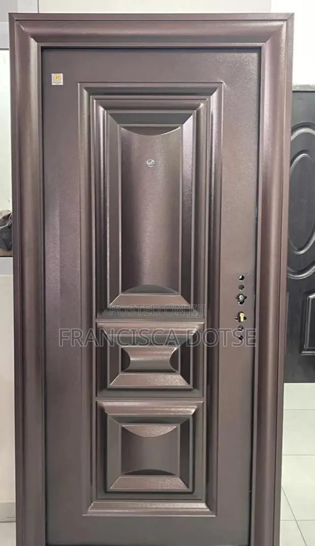 Paladin China Door · Photo 1
