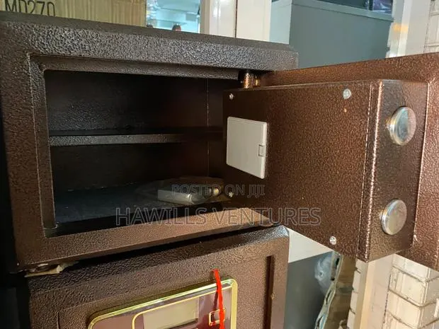 Fireproof Money Safe · Photo 1