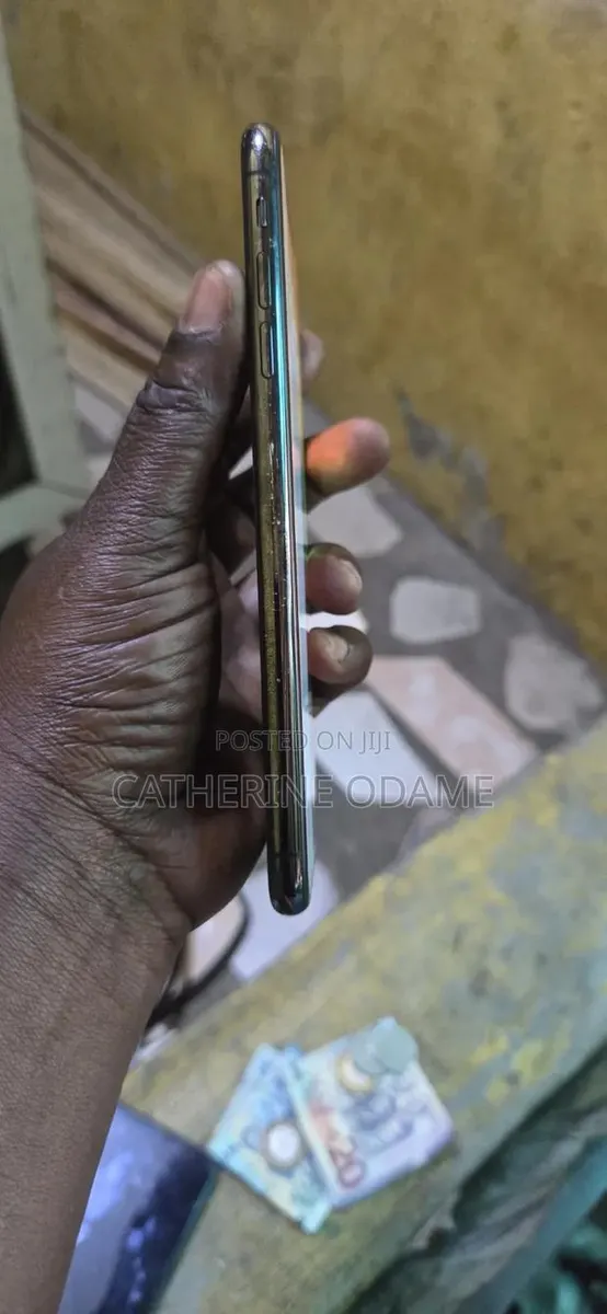 Apple iPhone XS Max 256 GB Black · Photo 1