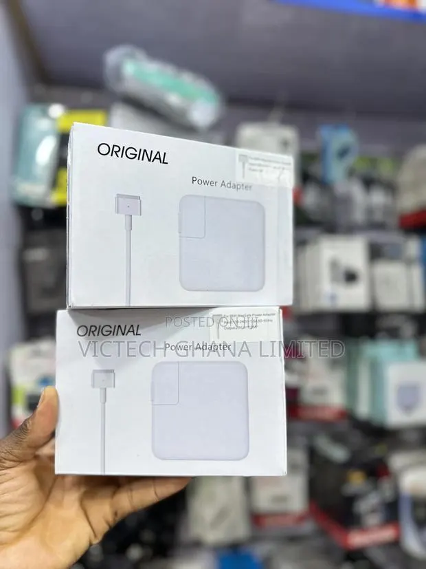 Magsafe Power Adapter · Photo 1