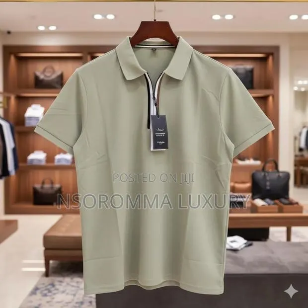 Uk Original Club T Shirt · Photo 1