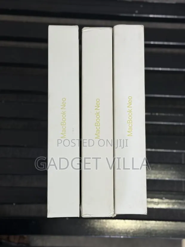 New Laptop Apple MacBook Neo 2026 8GB SSD 256GB · Photo 1
