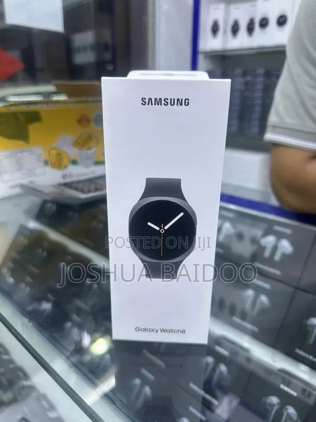 Samsung Watch 8 · Photo 1