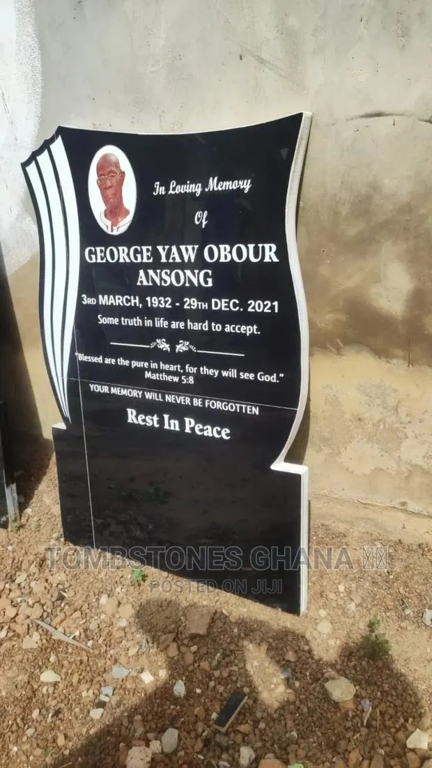 Headstone Made With Porcelain · Photo 1