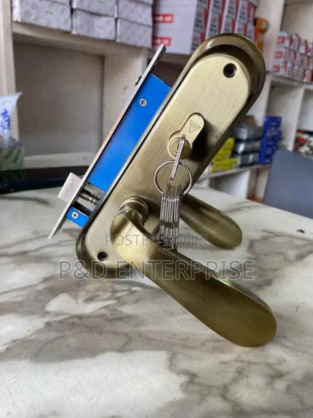 High Quality EVALEO Small Lock. · Photo 1