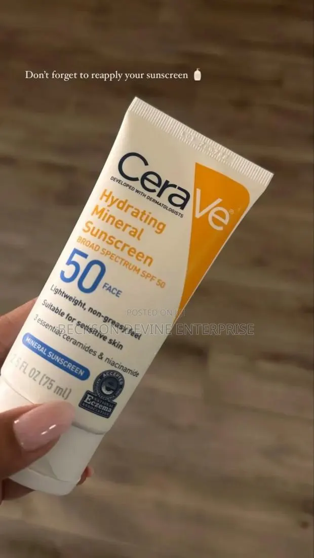 Cerave Hydrating Mineral Sunscreen · Photo 1