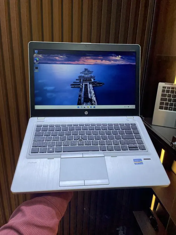 Laptop HP EliteBook Folio 9470M 8GB Intel Core i7 SSD 128GB · Photo 1