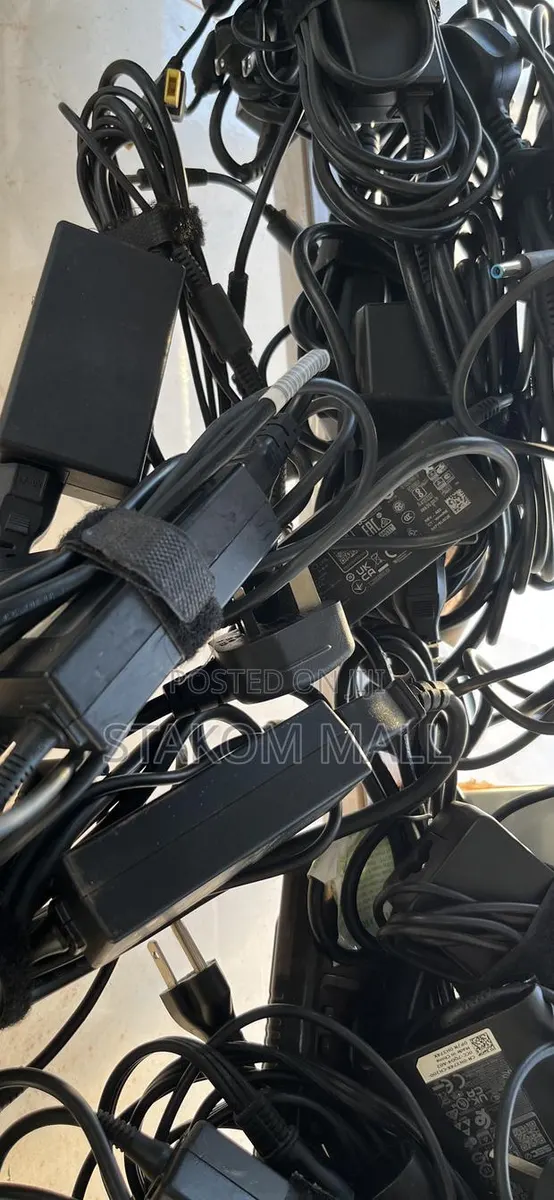 Laptop Charger / Cable · Photo 1
