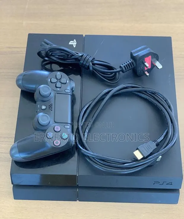 Ps4 With 10 Games Available in Bulk Tested And · Photo 1