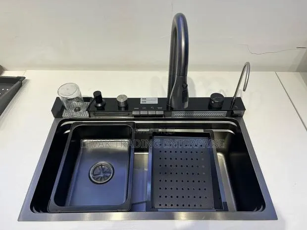 Water Fall Sink _ Black Digital- Piano Sink · Photo 1