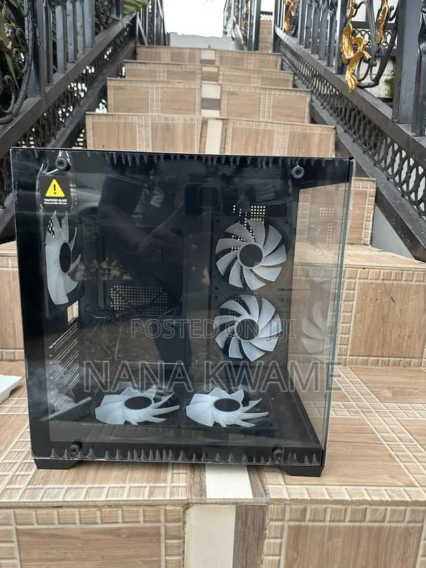 SAMA SV01 Gaming Case · Photo 1