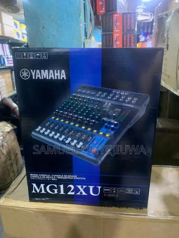 Yamaha Mg12xu 12-Input 4-Bus Mixer With Effects · Photo 1