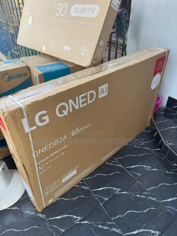 LG 65" Alpha 7 AI Processor Gen8 QNED HDR10 Pro 65QNED82A UHD Smart · Photo 1