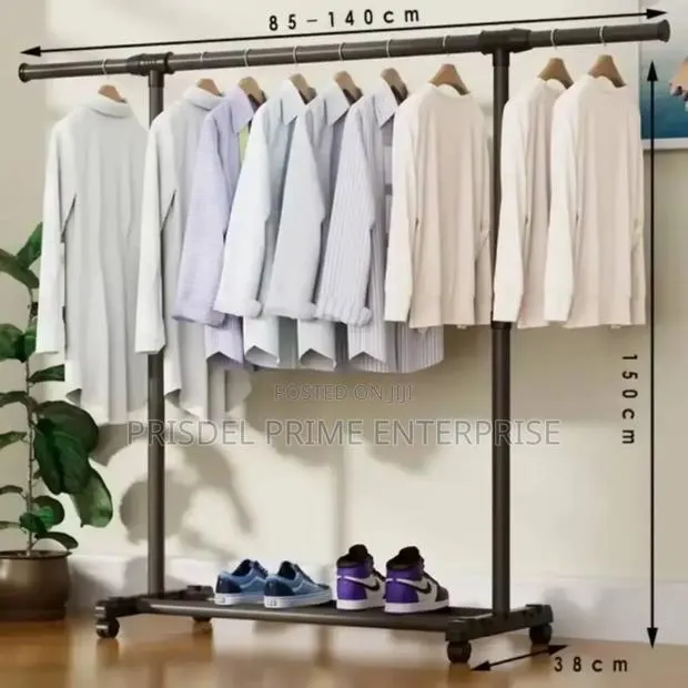 Single Bar Clothes Hanger · Photo 1
